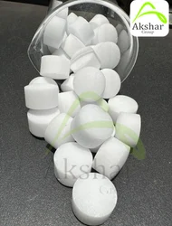 Refined Naphthalene Ball