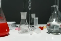 (1e,4e,6e)-1,7-Bis(3,4-Dimethoxyphenyl)-5-Hydroxyhepta-1,4,6-Trien-3-One