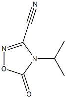 delta2-1,2,4-Oxadiazoline-3-carbonitrile, 4-isopropyl-5-oxo- (7CI) Structural