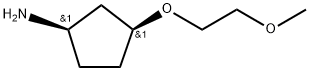 rel-(1R,3S)-3-(2-Methoxyethoxy)cyclopentan-1-amine Structural