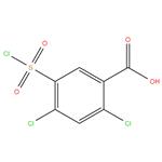 2,4-Dichloro-5-(chlorosulfonyl)benzoic acid