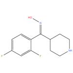 (Z)-(2,4-Difluorophenyl)-4-piperidinylmethanone oxime