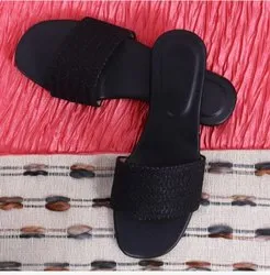 Ladies Designer Flat Slippers, Size: 4-9