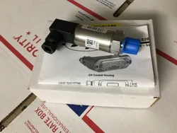 628-82-GH-P3-E4-S1 Dwyer Pressure Transmitter 0-70 Bar