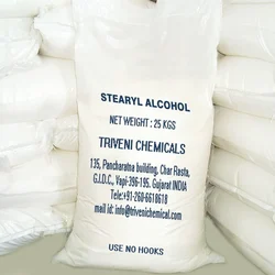Stearyl Alcohol (112-92-5), 99%, 25 kg Bag, for industrial use