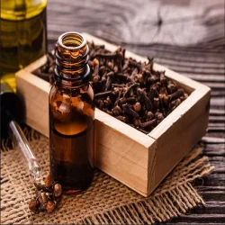 Syzyglum Aromaticum Clove Bud oil, For Skin Care