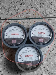 Analog Gemtech Differential Pressure Gauge In Rice Whitener Machine.