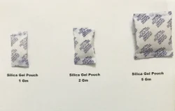 Solid 0.5, 1,2,5 Gm White Silica Gel Beads Pouch