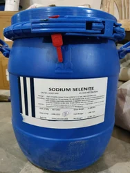 Sodium Selenite Powder, CAS Number: 26970-82-1, Chemical Formula: Na2SeO3