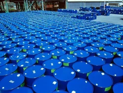 Commercial Chlorhexidine Gluconate 20% Solution BP, For Hospital, White